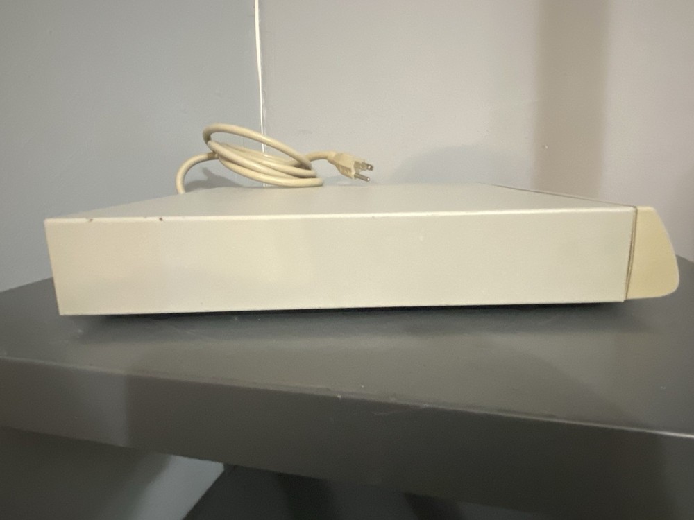Interex PCS210 tf Power Distribution Unit 5-Outlets 120V 15A Protected Indicator