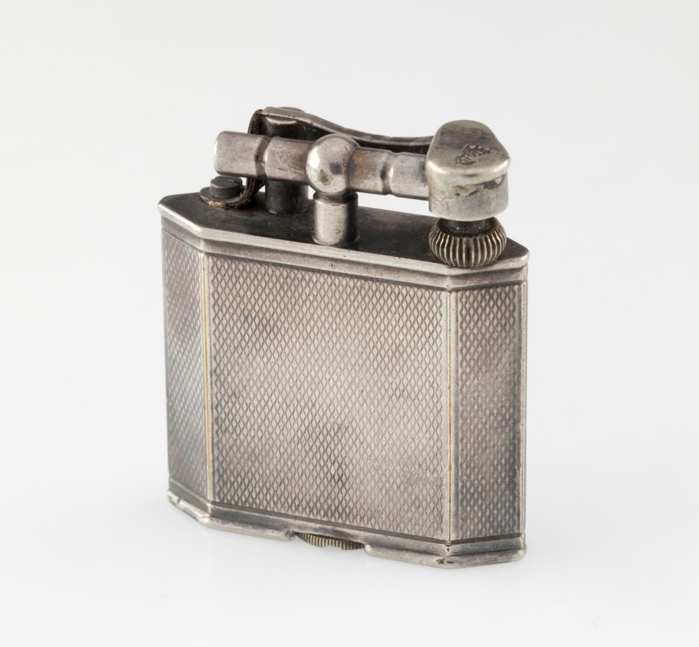 Dunhill Silver Plated Lighter With Diamond Pattern 143752