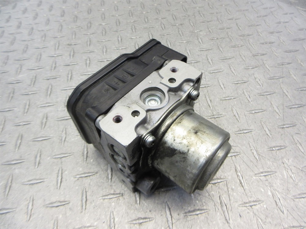 2013 09-20 Triumph Thunderbird Abs Brake Pump Module Unit