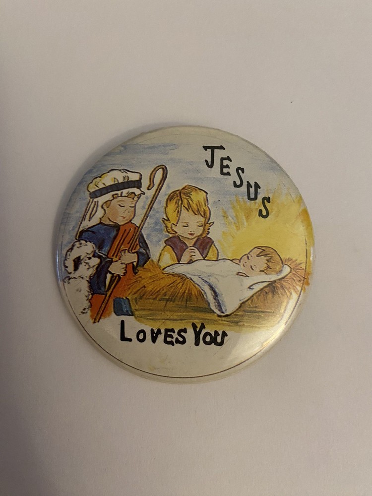 Jesus Loves You Pin Back Button P131