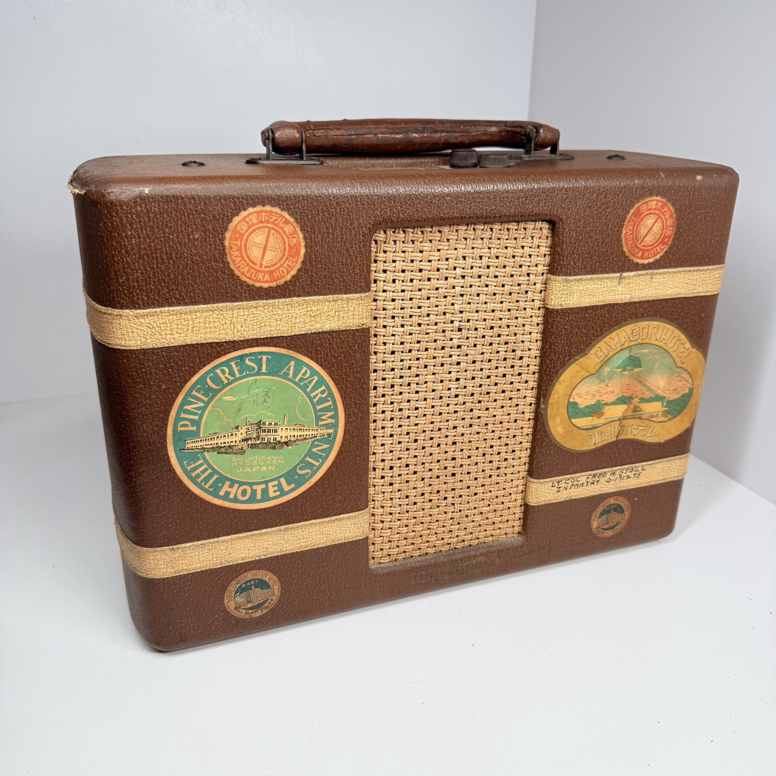Rare Vintage 1940 GE General Electric JB-630 Carryabout Portable Radio
