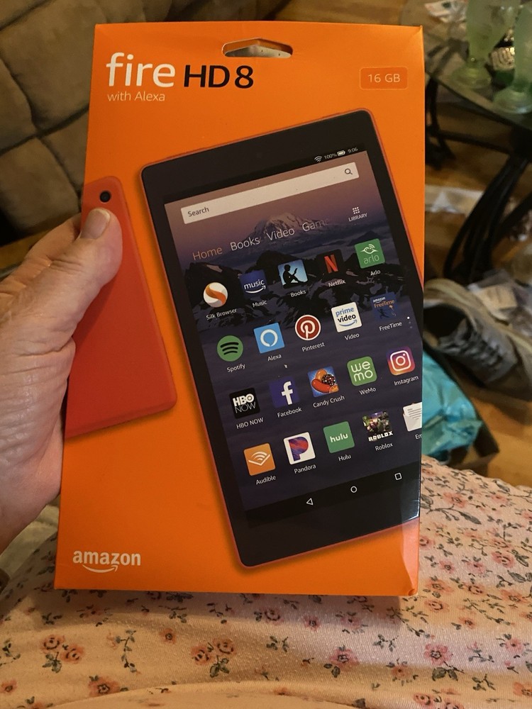amazon fire hd 8 With Alexia