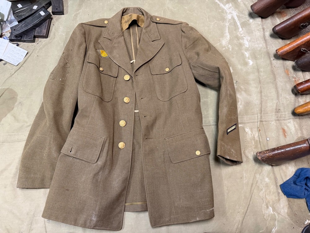 ORIGINAL WWII US ARMY M1938 CLASS A ENLISTED NCO DRESS JACKET-SIZE 39R MEDIUM