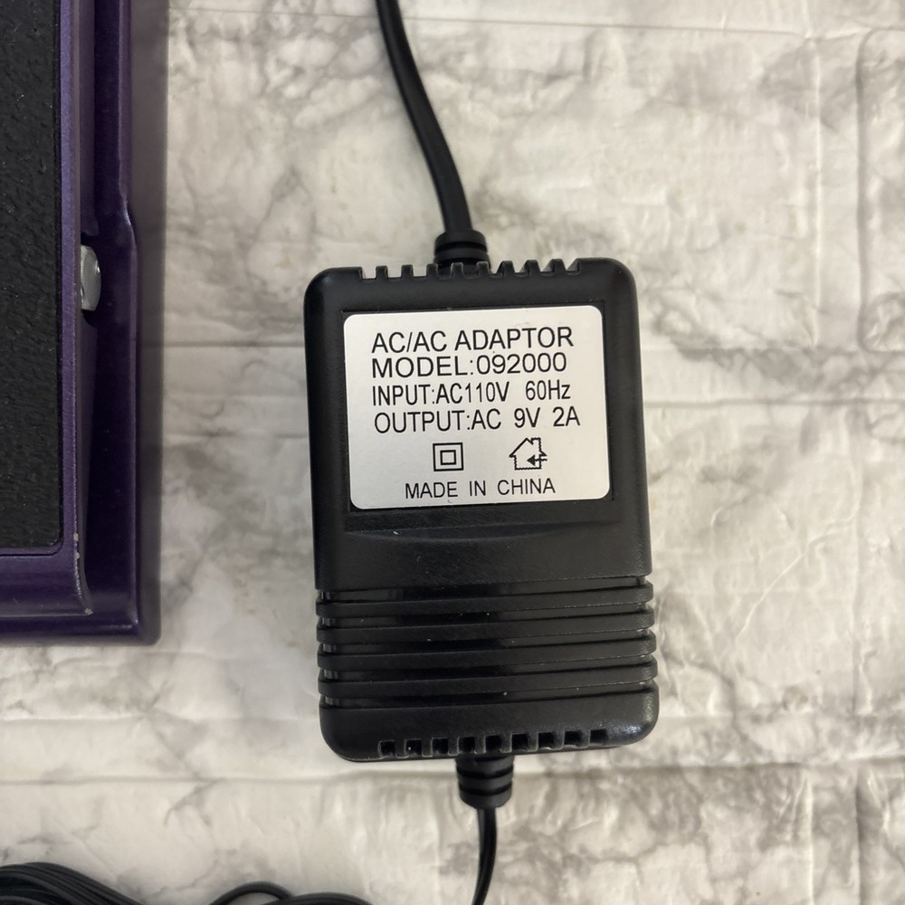 DigiTech Vocal 300 Vocal Multi-Effects Processor Voice Changer with Adapter