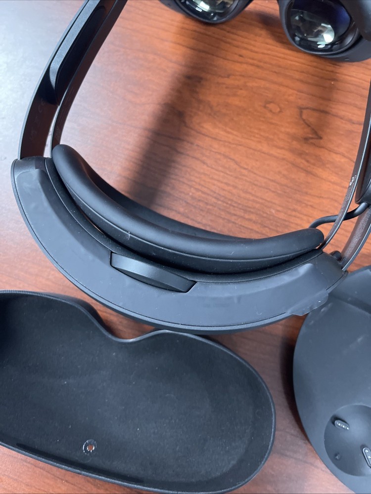 Official Meta Quest Pro 256GB VR (HEADSET ONLY) TESTED