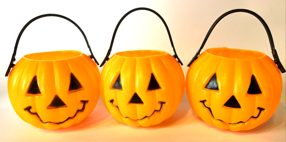 Mini Jack O’Lantern Pails W/Handles  2.25” High Plastic Lot If 3