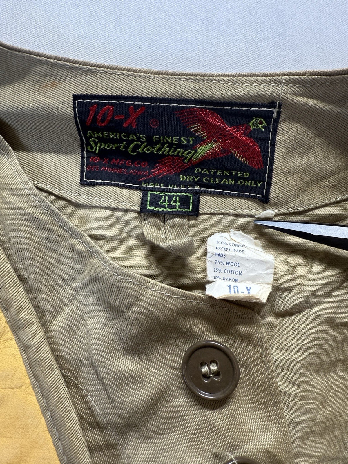 Vintage 10-X America's Finest Sports Clothing Padded Shooting Jacket Size 44