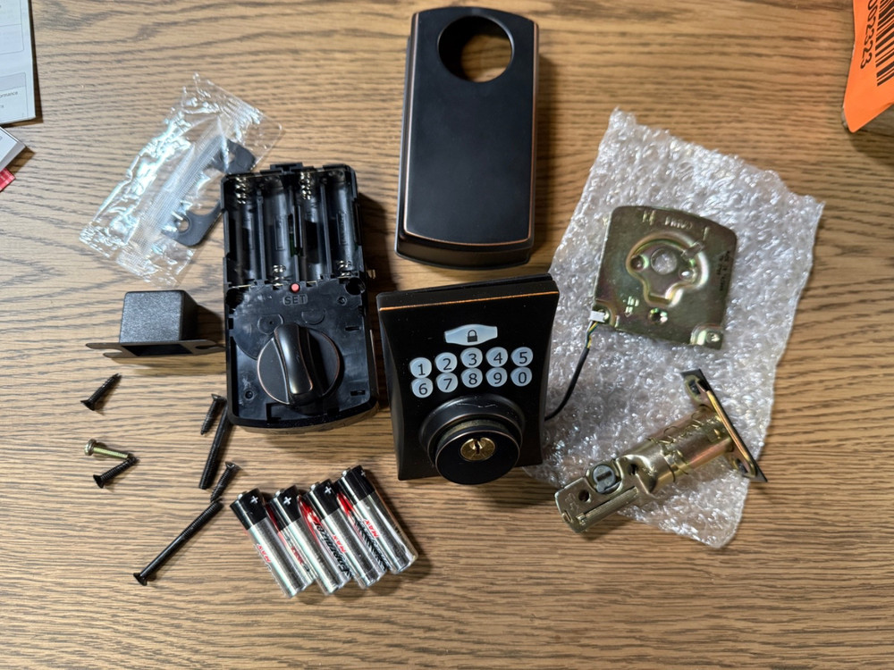 DEGUARD Electronic Keypad Keyed Deadbolt - ORB-KW1