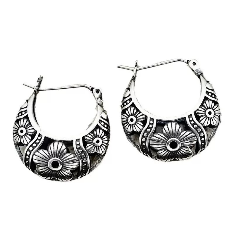 Women's Retro Ear buckle Hollow Carved Pendant Earrings Bohemian Jewelry Alloy