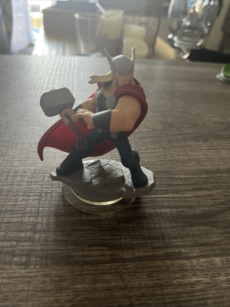 Disney Infinity: Marvel Super Heroes (2.0 Edition) Thor Figure