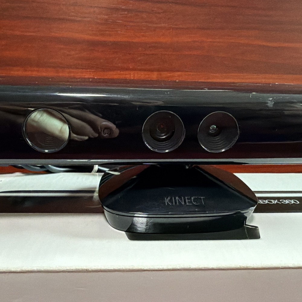 Microsoft, Xbox 360 Kinect Sensor, 1414, W/ Kinect Adventures, CIB, All untested