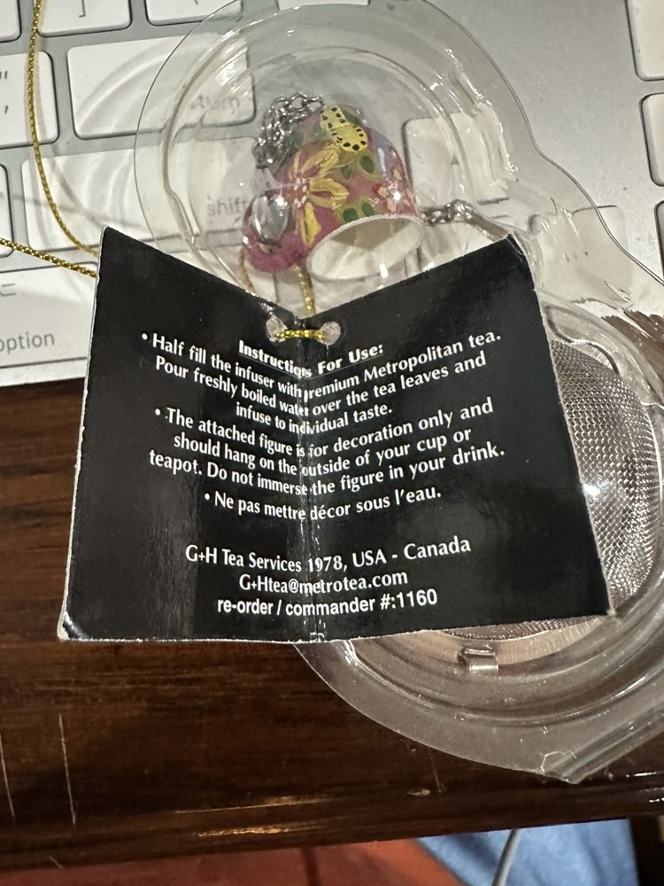 Banff Tea Steeper Mesh Infuser with teacup charm New