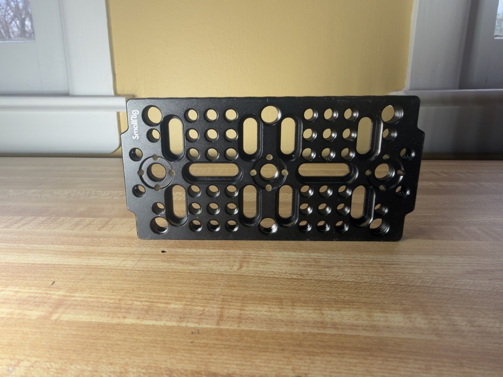 SmallRig Multi-Functional Cheese Plate with 1/4 3/8 Threads, Baseplate 1681