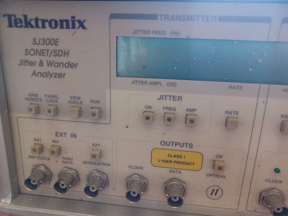TEKTRONIX SJ300E SDH/SONET JITTER & WANDER ANALYZER - NOT WORKING!