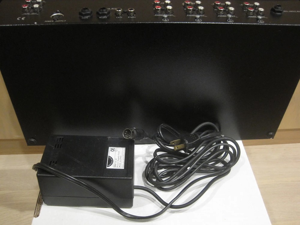 ESO Plug 4-channel DJ Mixer Console