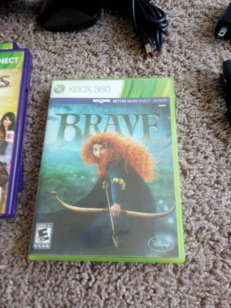 Microsoft Xbox 360 Kinect Sensor Bar With 4 Games (Tested Working)