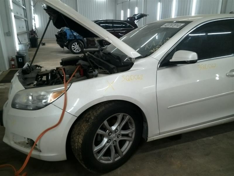 MALIBU 2013 High Mounted Stop Light 104579152