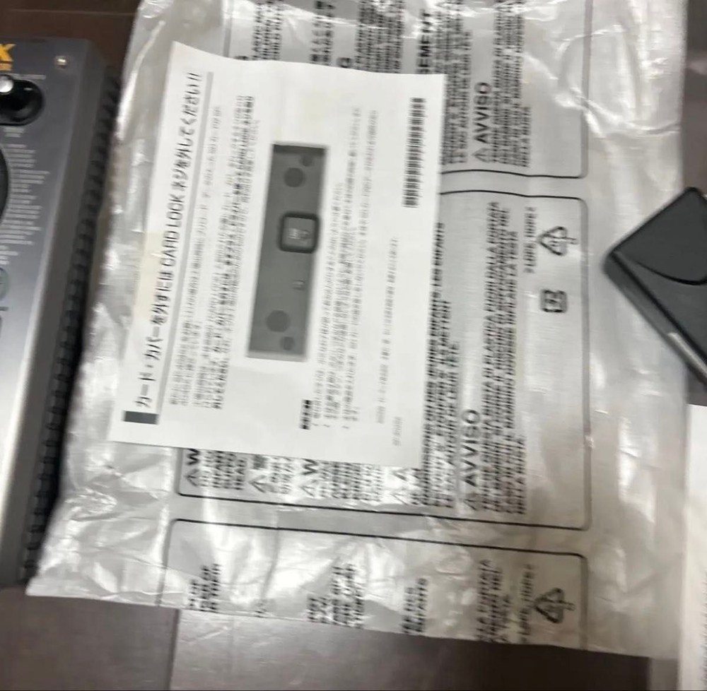 Roland SP-404SX Compact Linear Wave Sampler Tested Good Condition