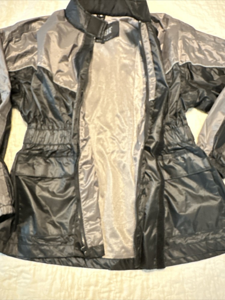 Thunder Under Men’s Med Rain Gear Jacket Motorcycle Pre-Owned, Nice
