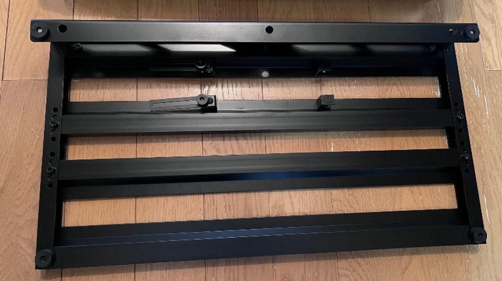 PLAYTECH Effector Board Slatted Lightght Black