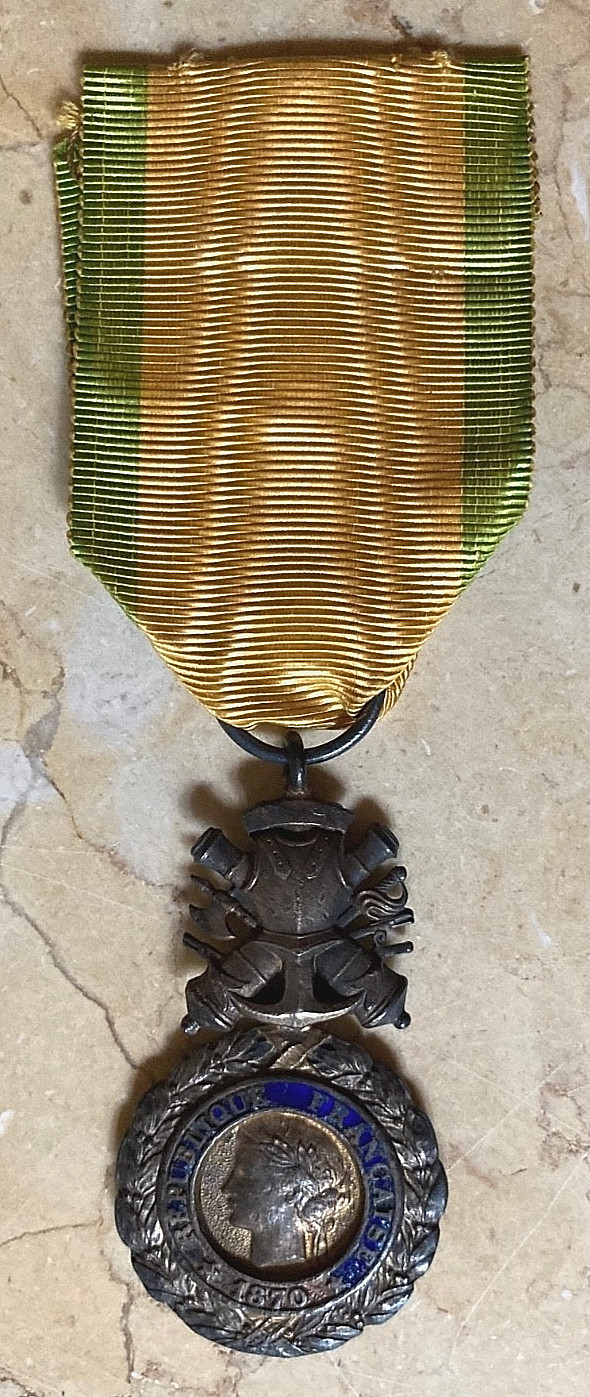ORIGINAL! WW1 FRENCH MILITARY MEDAL