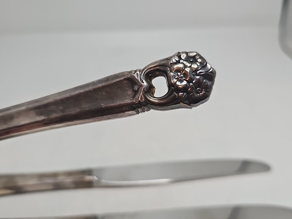 3 Eternally Yours Dinner Knives 1847 Rogers Silverplate Flatware