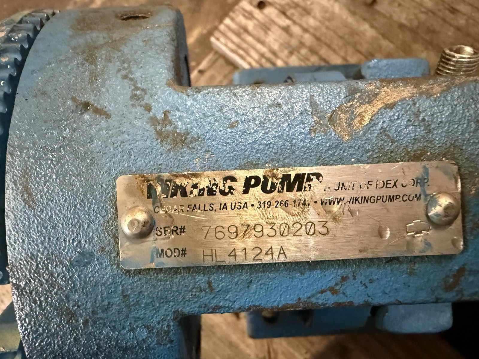 Viking Pump HL4124A Turns Good !!