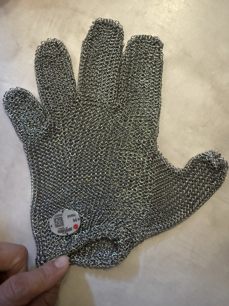 Whizard Steel Mesh Glove (medium)