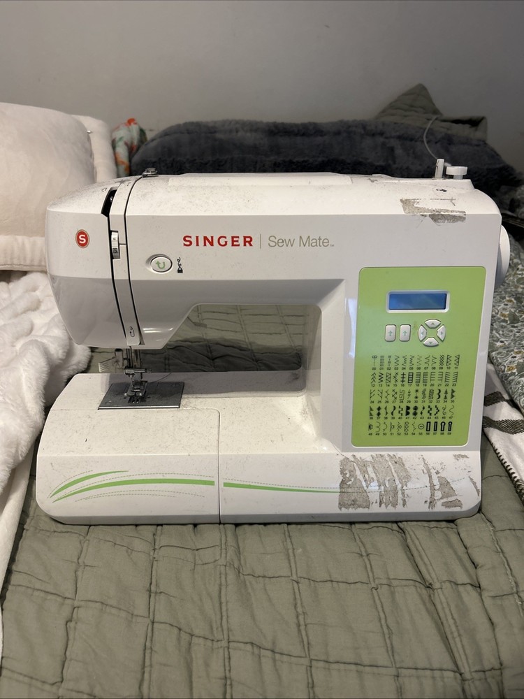 SINGER 5400 Sew Mate Computerized Sewing Machine