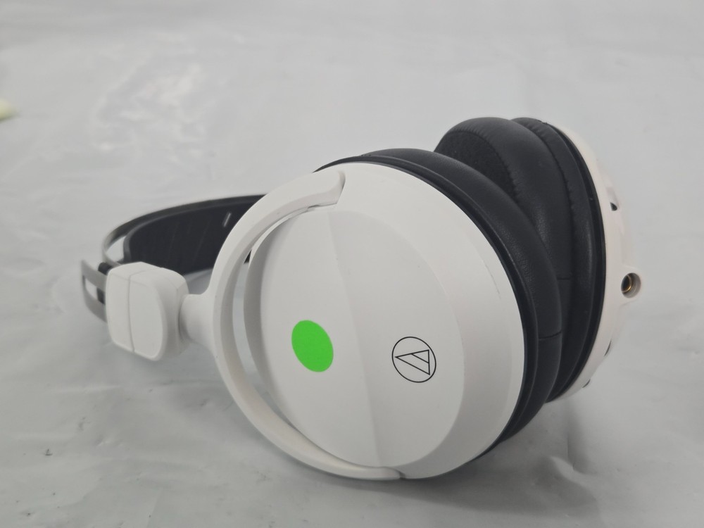 Audio-Technica High-Fidelity Closed-Back Wired Gaming Headset - Missing Cables