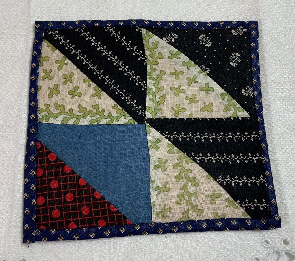 Antique Vintage Patchwork Small Doll Quilt Or Table Topper, 4 Patch W/ Triangles