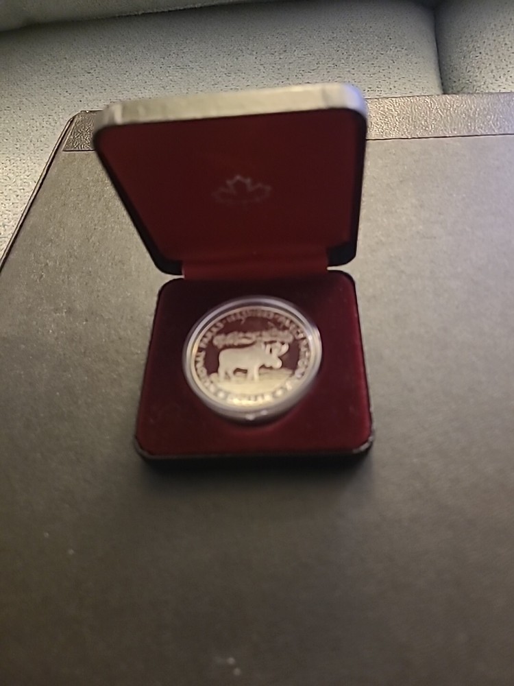 CANADA 1985 NATIONAL PARKS SILVER PROOF DOLLAR - boxed/coa
