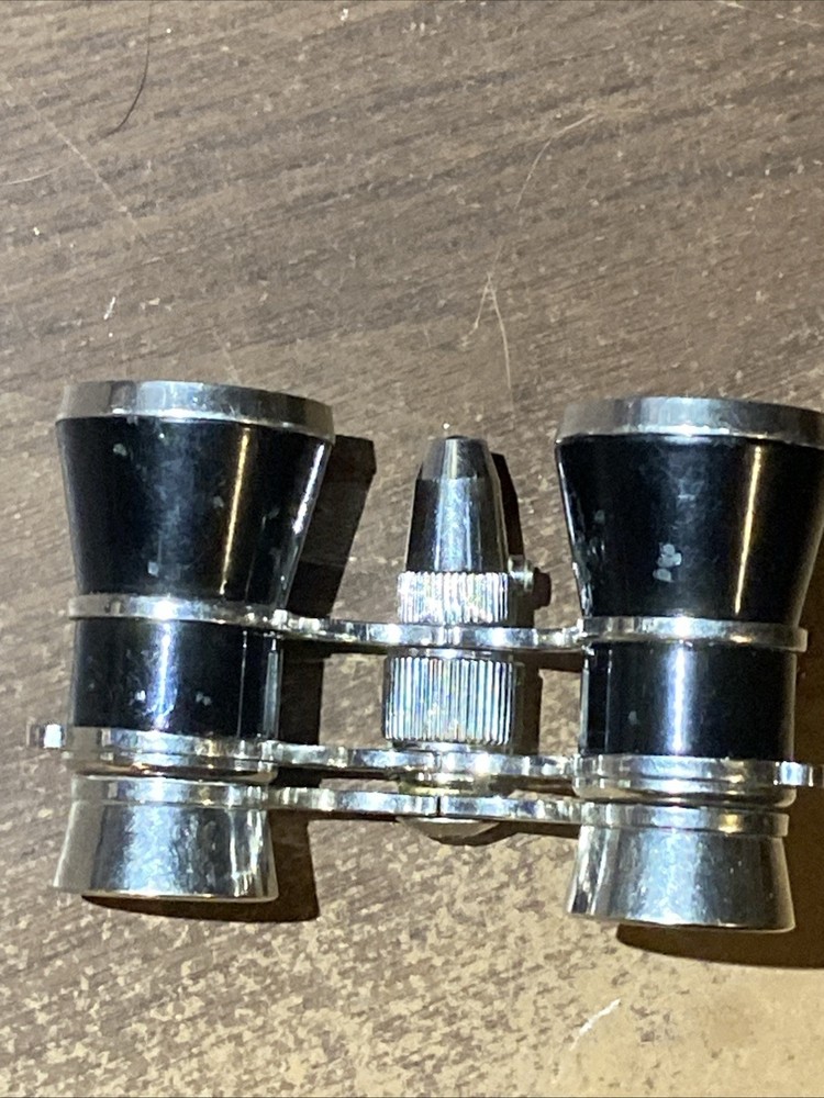 Meade Opera Glasses Binoculars with Chain and reading light Very nice condition