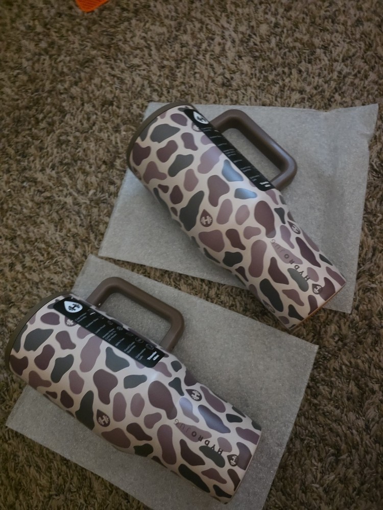 Green CAMO HYDROJUG 40 oz SHIPS  NEXT DAY