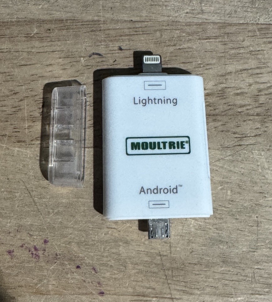 MOULTRIE Smart Phone SD Card Reader iPhone Lightning Android Micro USB
