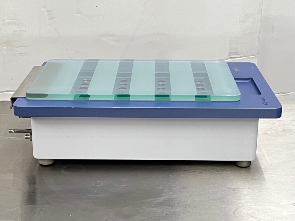 Avantium Pharma BV Crystal16 Powerbox Benchtop Crystallization System with Case