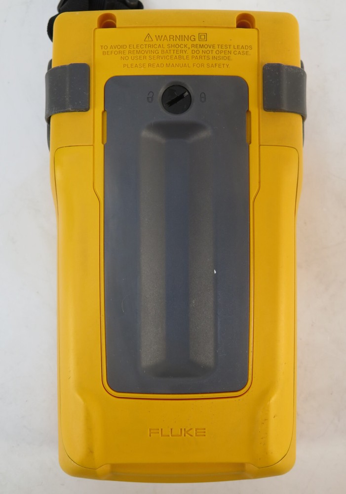 Fluke 754 Documenting Process Calibrator with HART Communication