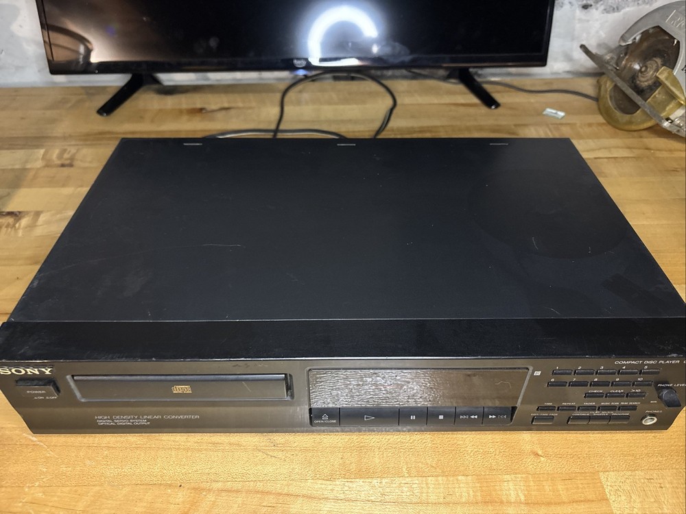 Sony CDP-261 Compact Disc Player *not Tested*no Remote* For Parts