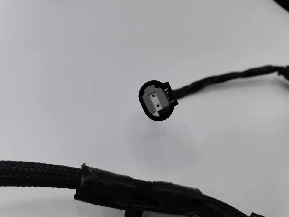 68078884AC OEM MOPAR 2012 Grand Caravan Sliding Door Right Wire Track TESTED