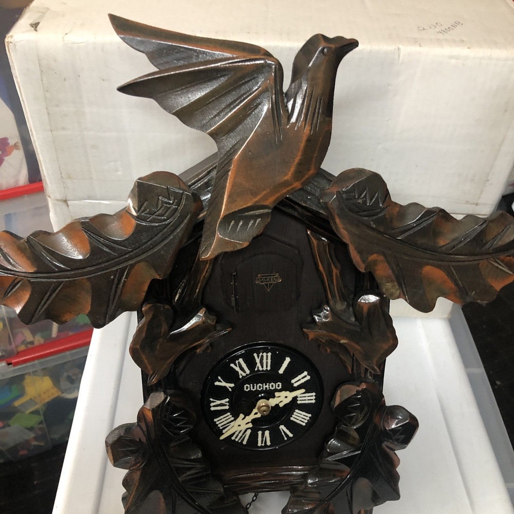 Rare mid century Mi Ken wood cuckoo clock Working Missing Weights