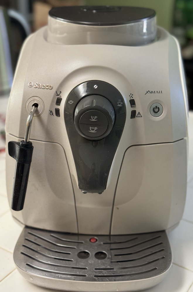 Philips Saeco XSmall Fully Automatic Espresso Coffee Maker Machine HD8745/47