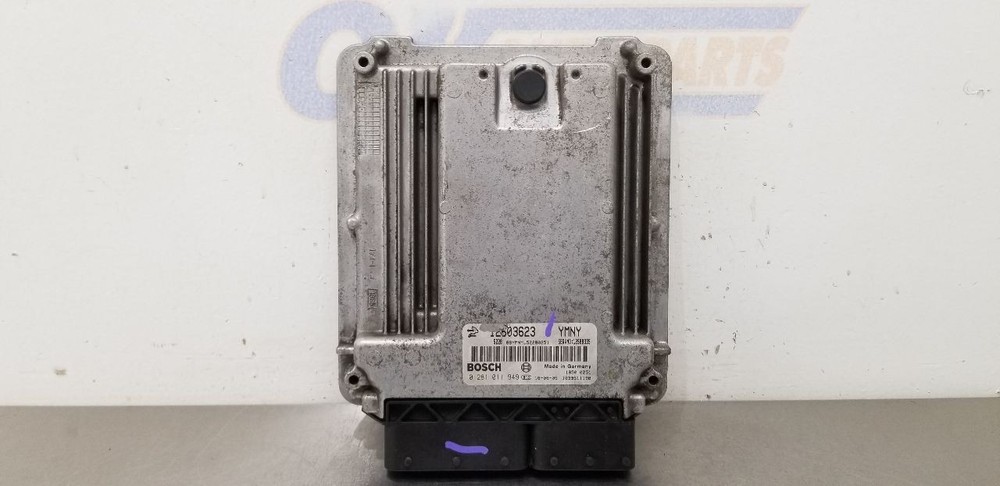06 CHEVY SILVERADO 3500 6.6L ECM ENGINE CONTROL MODULE 12588335