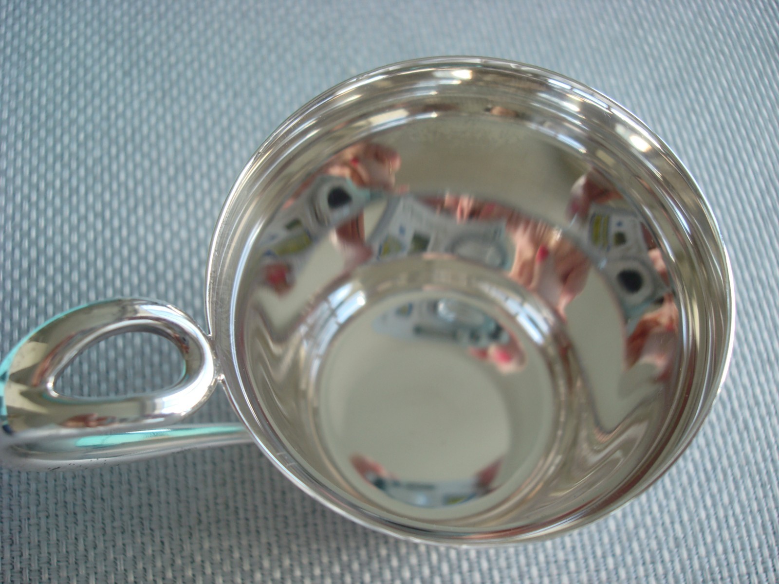 TIFFANY STERLING SILVER ~ MINT ~ CUP BABY CHILD ~ "PADOVA 1984" ~ BOX,POUCH