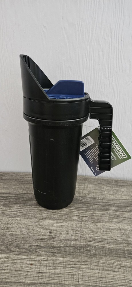 Chapin 64-ounce hand-held salt and seed spreader.