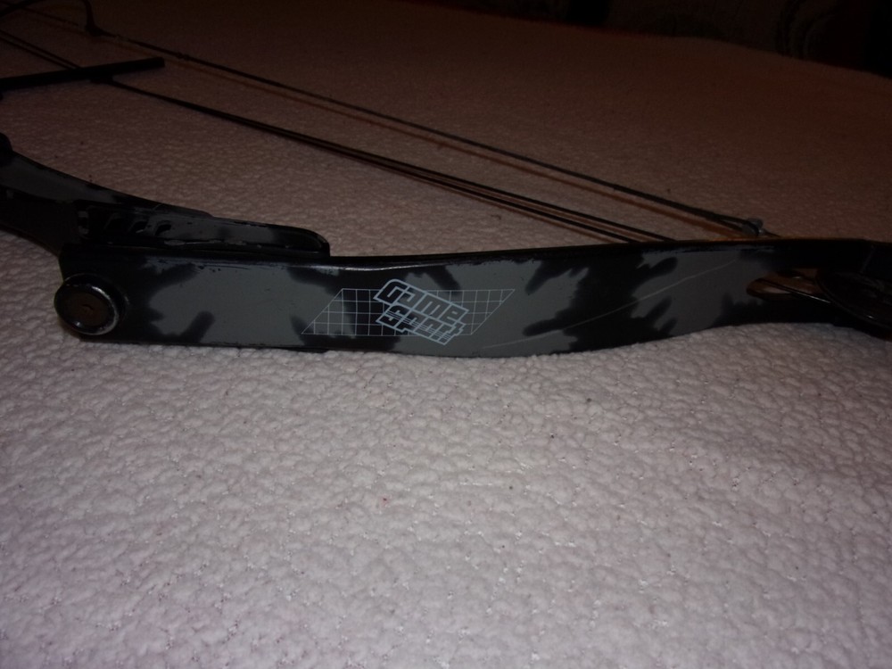 PSE Game Sport Compound Bow