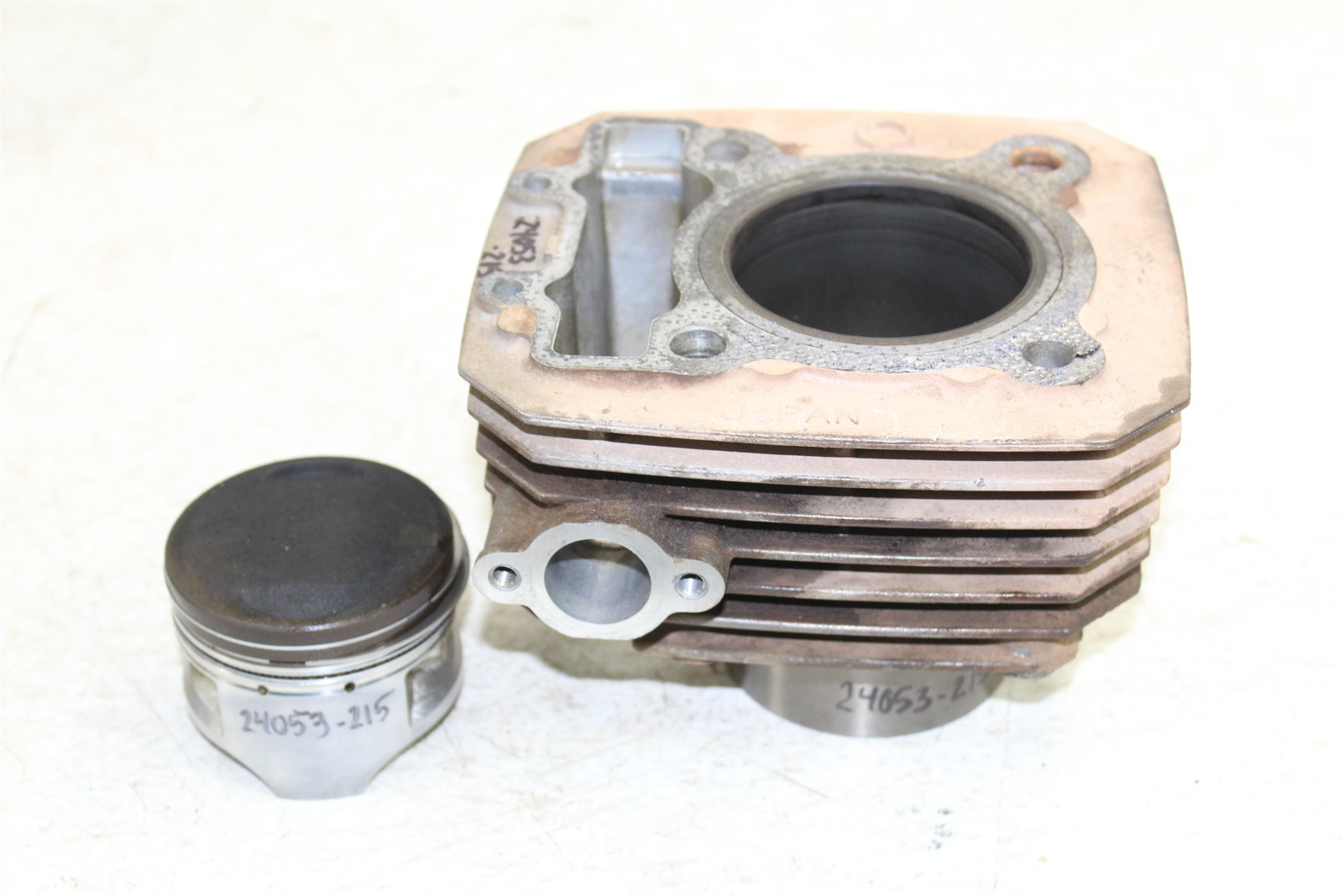 1998 Kawasaki Bayou 220 Engine Cylinder Jug w/ Piston 24053