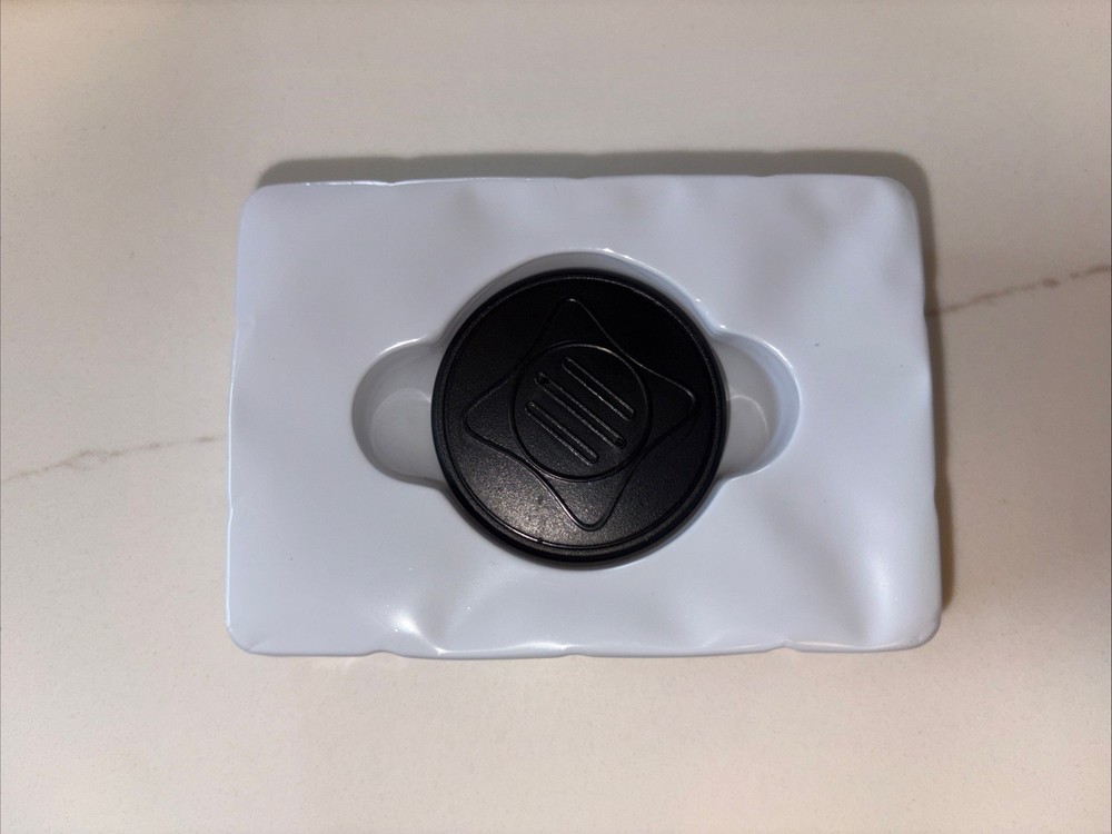 Mini GPS Tracker GF10 Magnetic Tracking Device Wireless