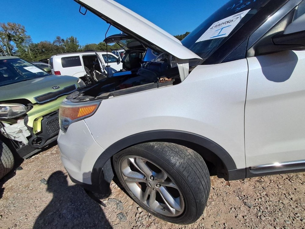 Info-GPS-TV Screen Front Display 8" Screen Fits 13-14 EXPLORER 2630288