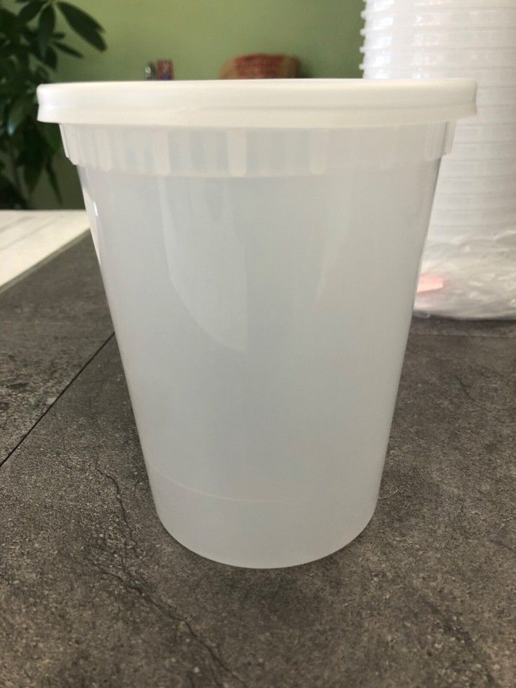 240 Sets Combo Pack with Lids 32oz Plastic Deli Container