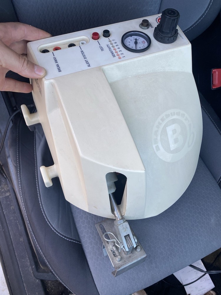BRAKE BUDDY Classic auxiliary braking system Main unit Only- READ